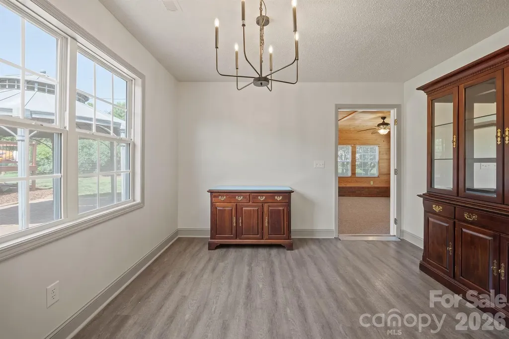 114 Glenwood Valley Drive Harmony NC 28634
