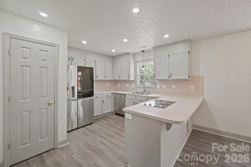114 Glenwood Valley Drive Harmony NC 28634