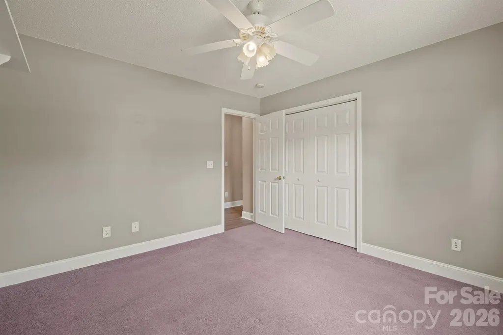 114 Glenwood Valley Drive Harmony NC 28634