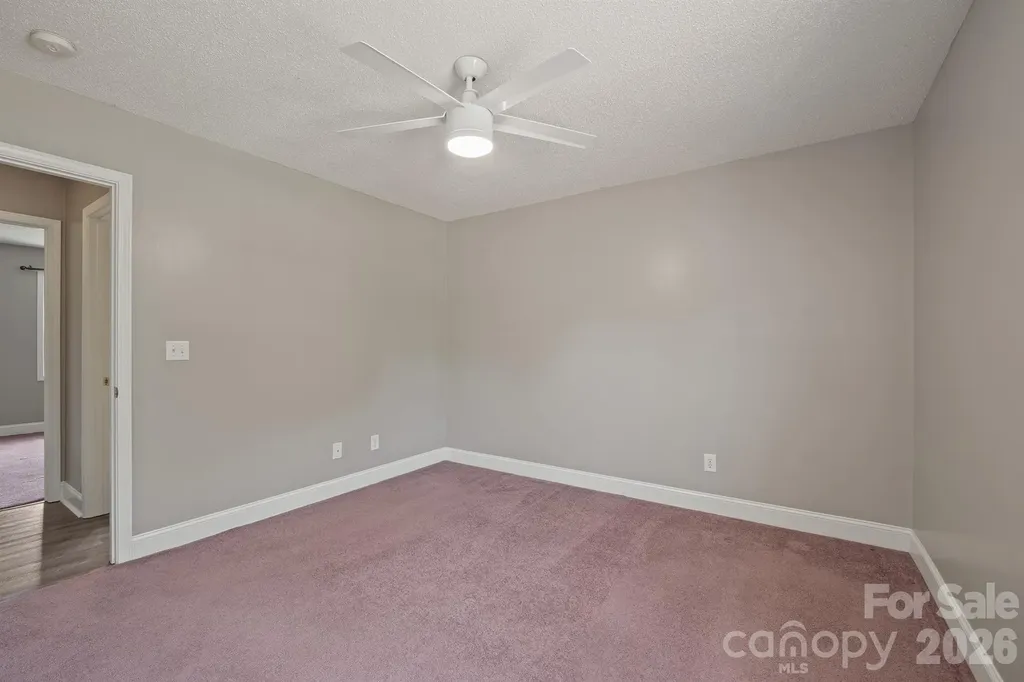 114 Glenwood Valley Drive Harmony NC 28634
