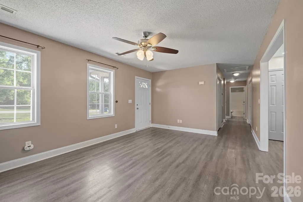 114 Glenwood Valley Drive Harmony NC 28634