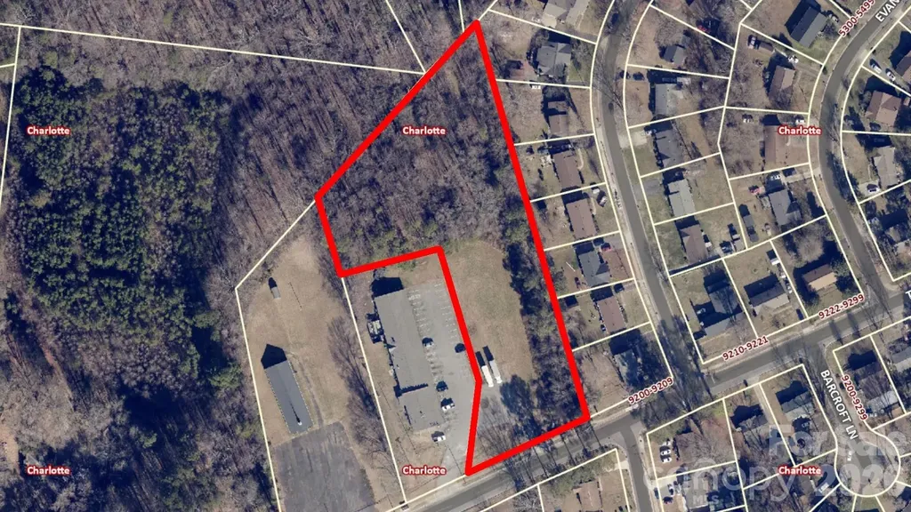 9163 Trinity Road Charlotte NC 28216