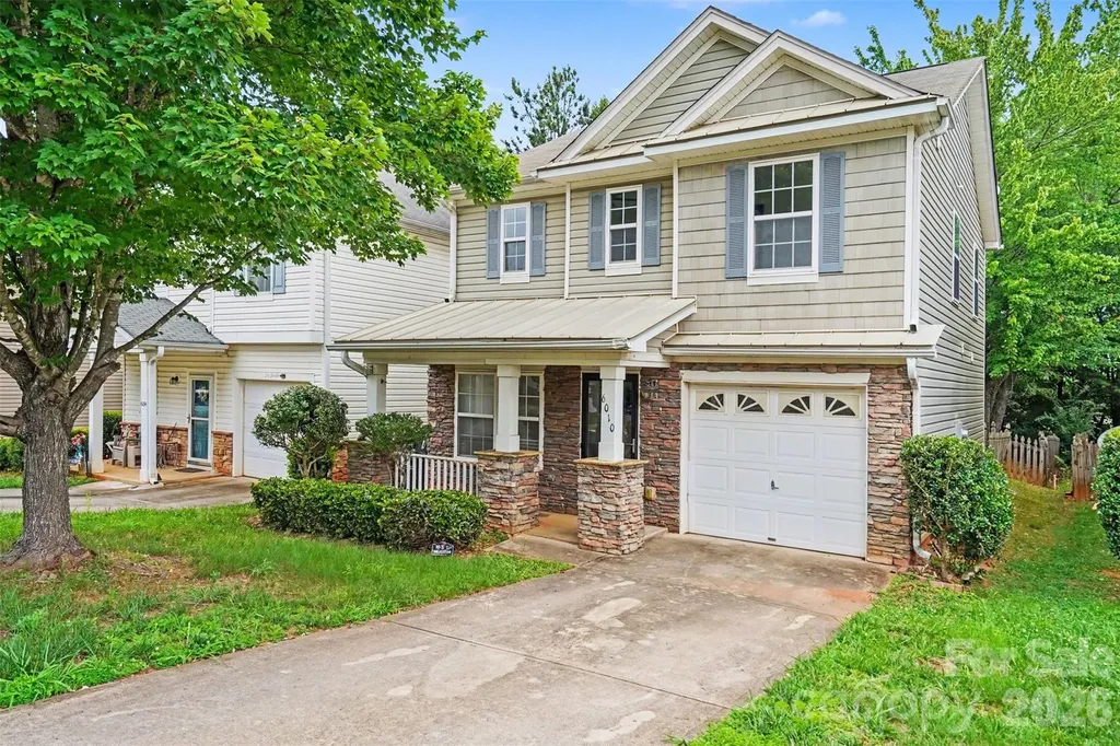 6010 Raisin Tree Lane Charlotte NC 28215