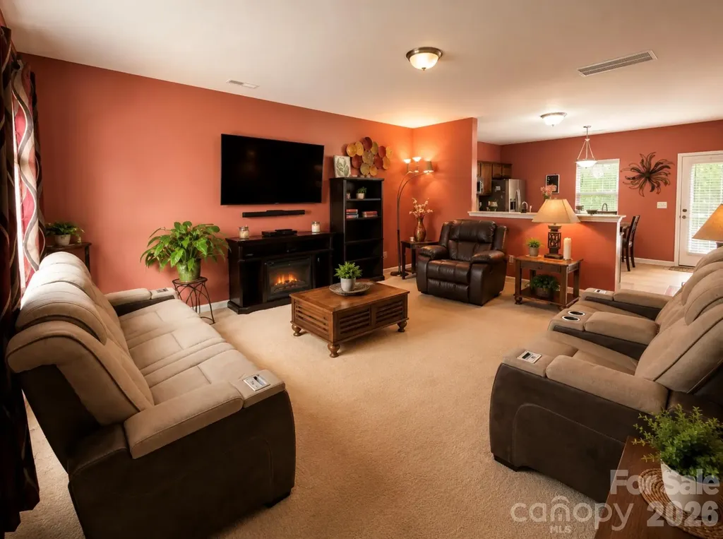 11213 Deer Stand Court Charlotte NC 28214