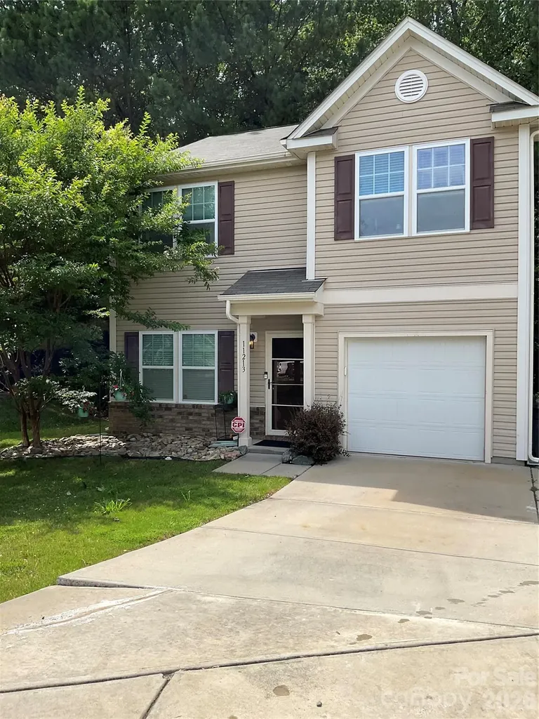 11213 Deer Stand Court Charlotte NC 28214
