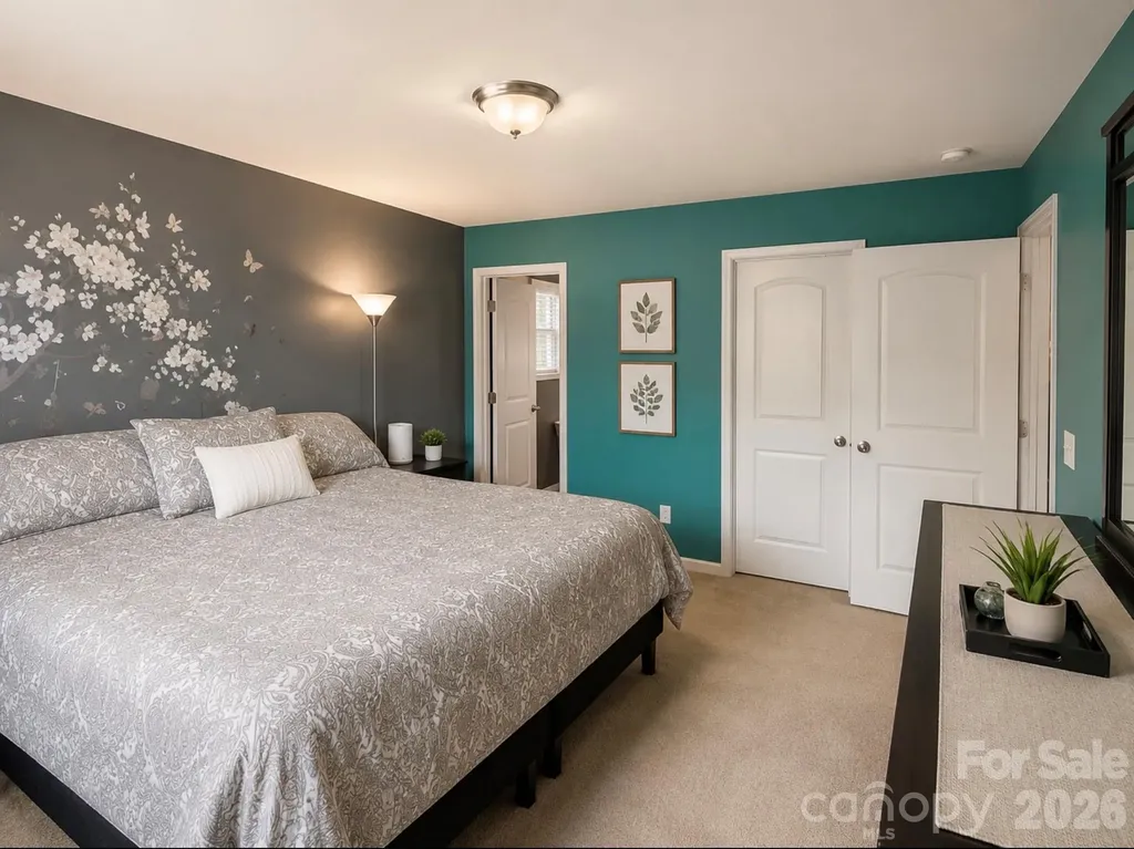 11213 Deer Stand Court Charlotte NC 28214