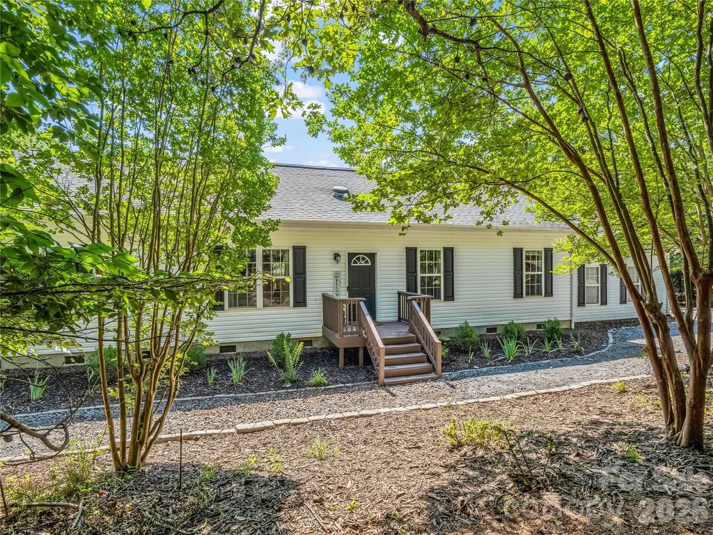 138 Elliott Lane Rutherfordton NC 28139