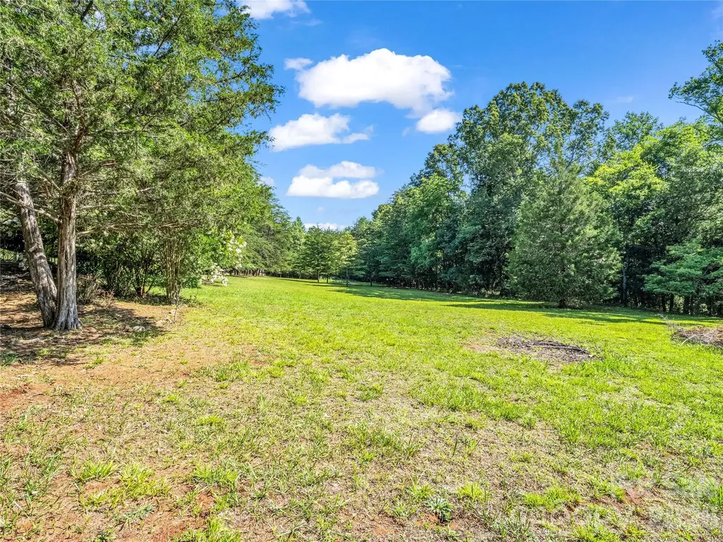 138 Elliott Lane Rutherfordton NC 28139