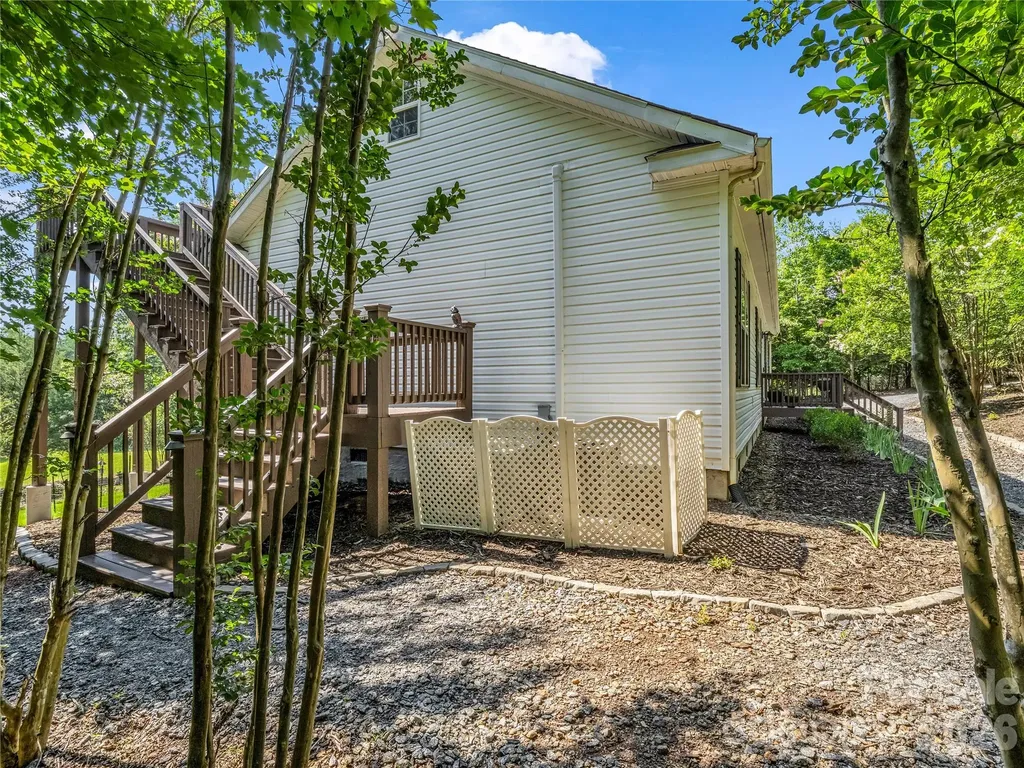 138 Elliott Lane Rutherfordton NC 28139