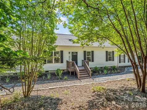 138 Elliott Lane Rutherfordton NC 28139