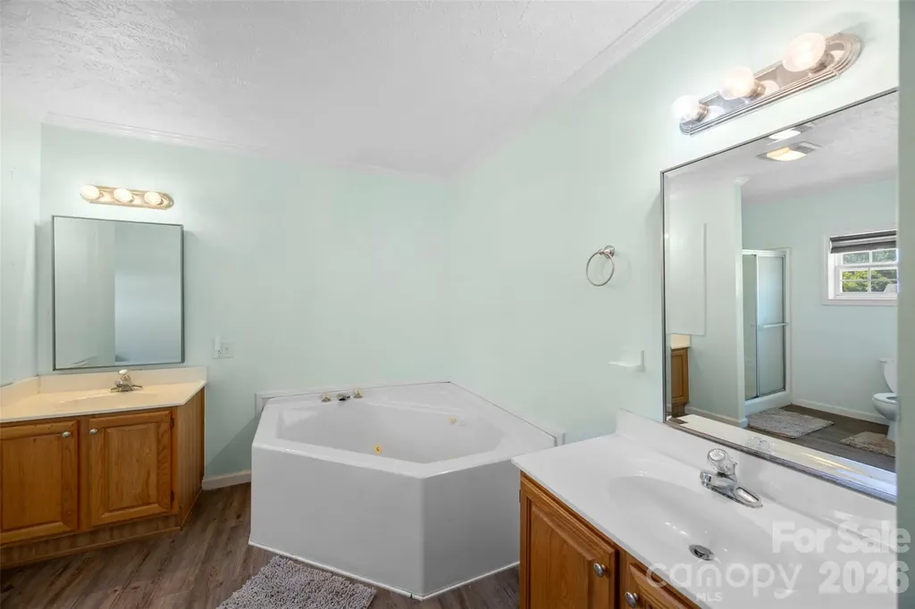 40047 Old Salisbury Road New London NC 28127