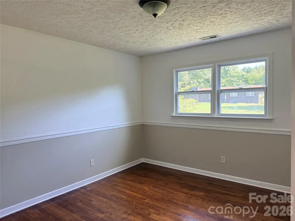 267 Hoopaugh Avenue Ellenboro NC 28040