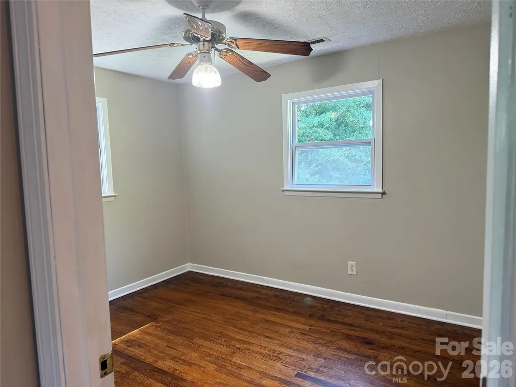 267 Hoopaugh Avenue Ellenboro NC 28040