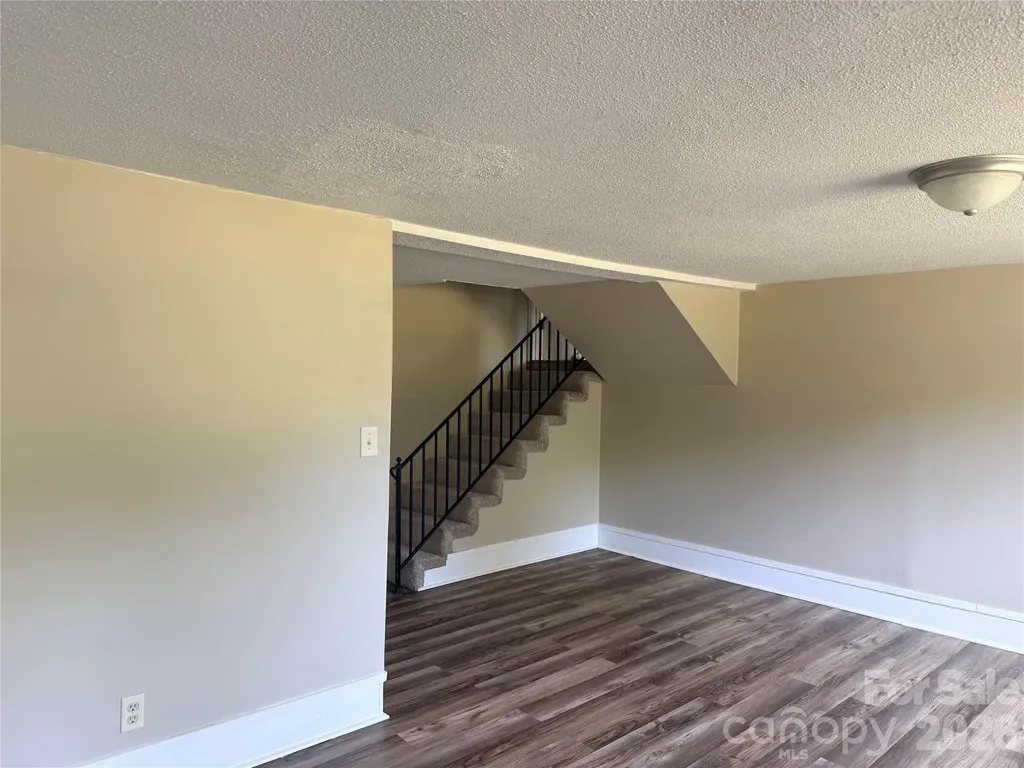 267 Hoopaugh Avenue Ellenboro NC 28040