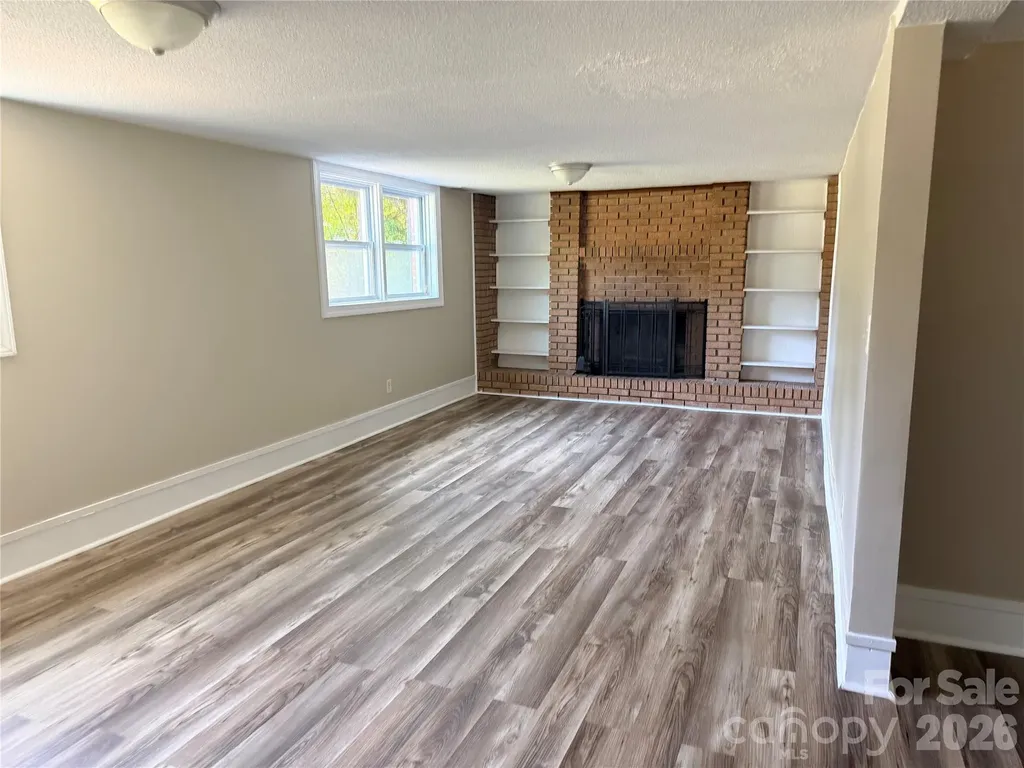 267 Hoopaugh Avenue Ellenboro NC 28040