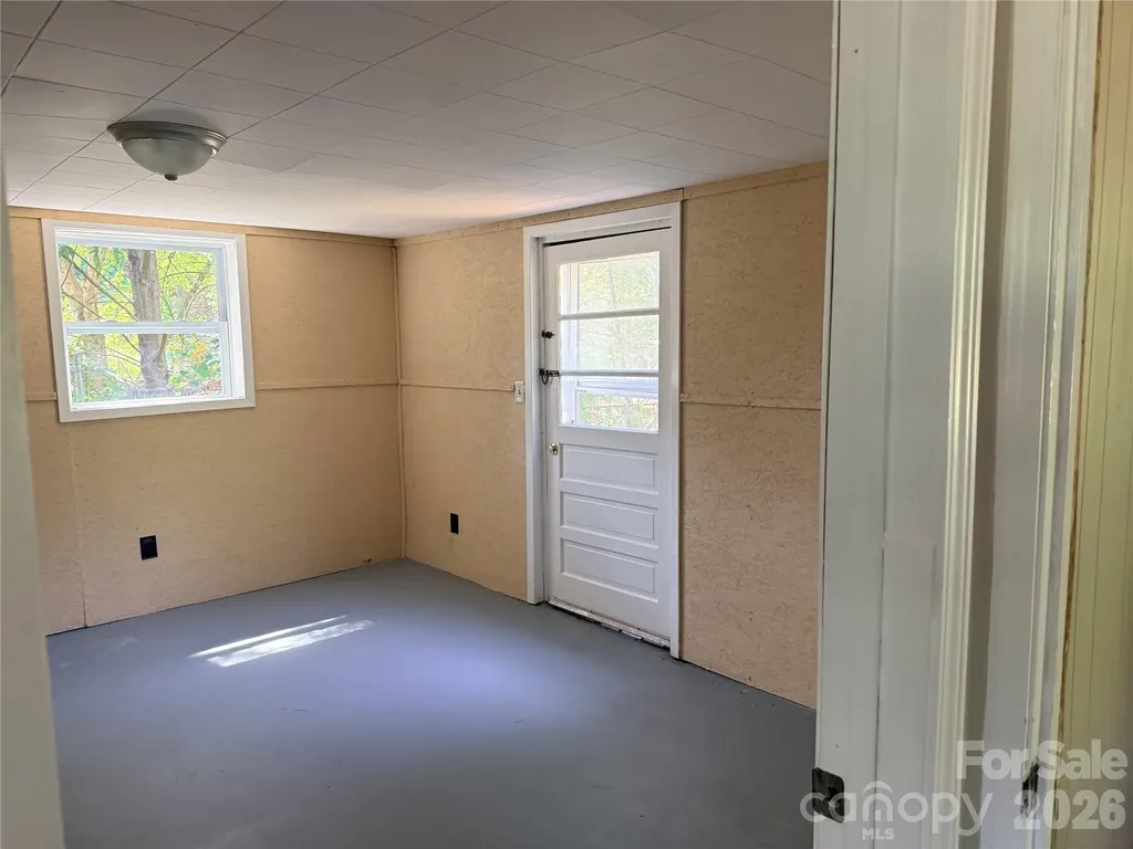 267 Hoopaugh Avenue Ellenboro NC 28040