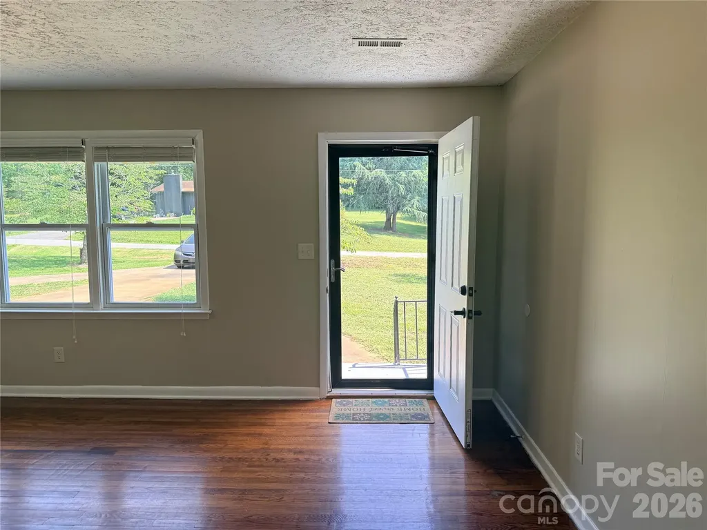267 Hoopaugh Avenue Ellenboro NC 28040