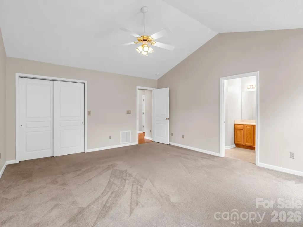 51 Barn Owl Way Hendersonville NC 28792