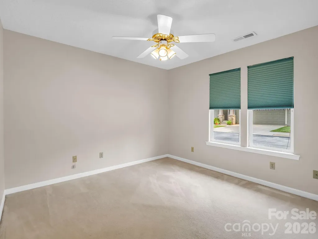 51 Barn Owl Way Hendersonville NC 28792