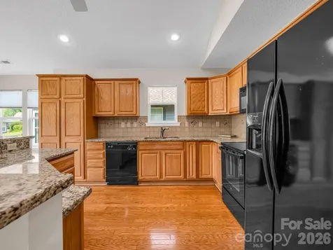 51 Barn Owl Way Hendersonville NC 28792