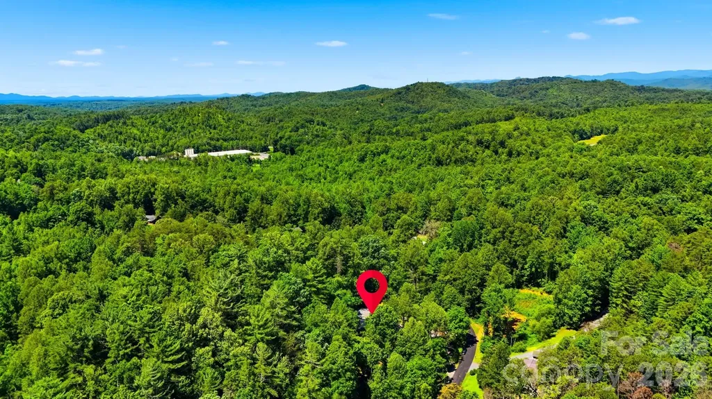 1857 Creekside Place Lenoir NC 28645
