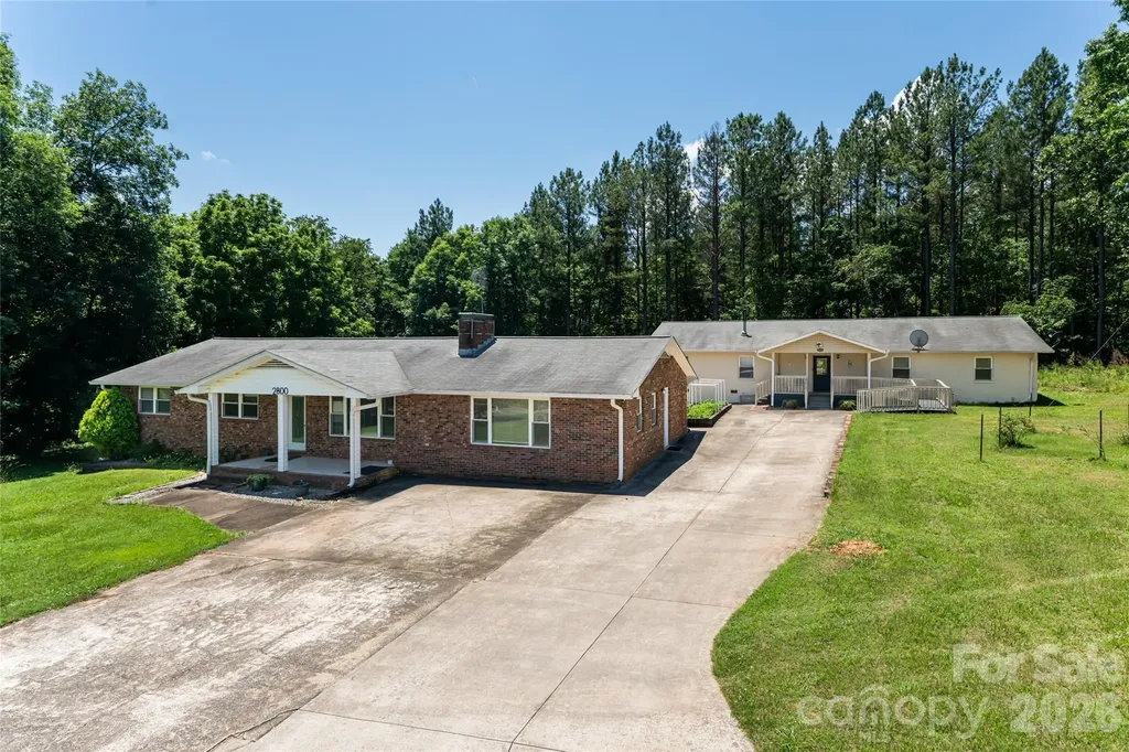 2800 Coxe Road Tryon NC 28782