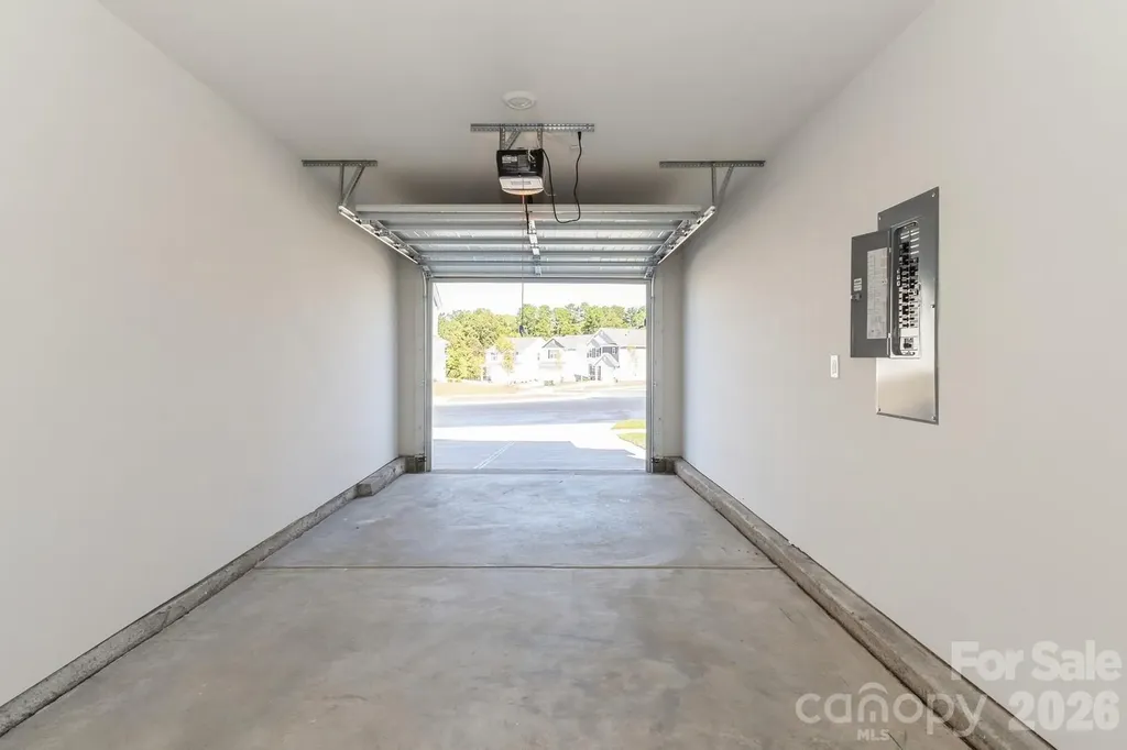 6248 Lowe Lane Charlotte NC 28214