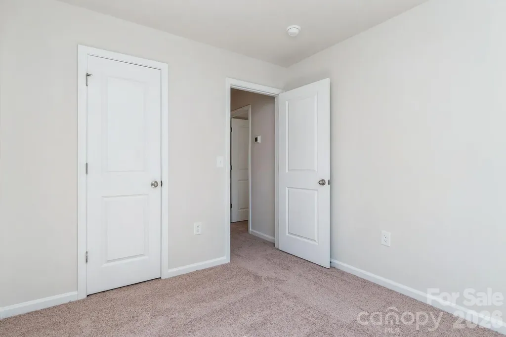 6248 Lowe Lane Charlotte NC 28214