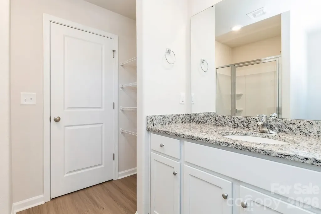 6248 Lowe Lane Charlotte NC 28214