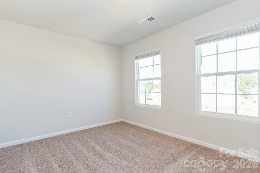 6248 Lowe Lane Charlotte NC 28214