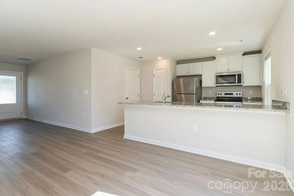 6248 Lowe Lane Charlotte NC 28214