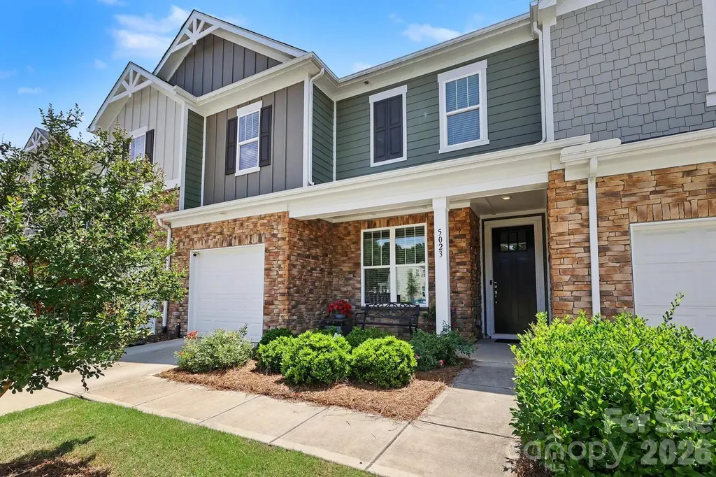 5023 American Bittern Lane Charlotte NC 28214