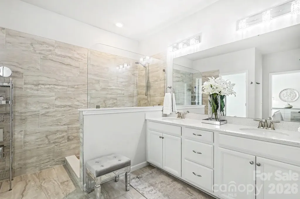 5023 American Bittern Lane Charlotte NC 28214