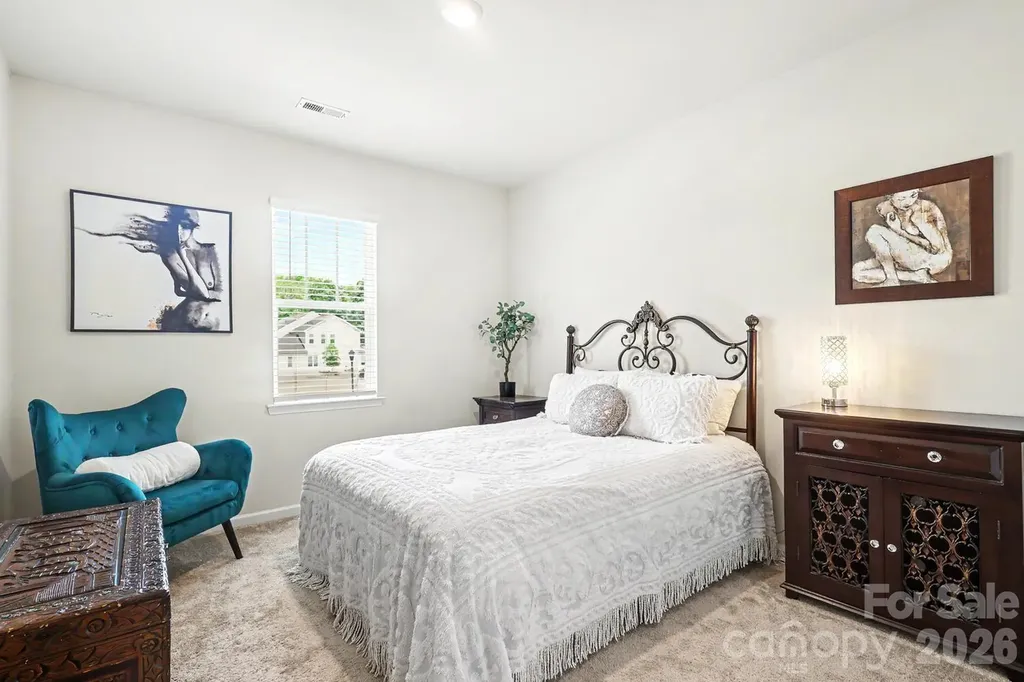 5023 American Bittern Lane Charlotte NC 28214