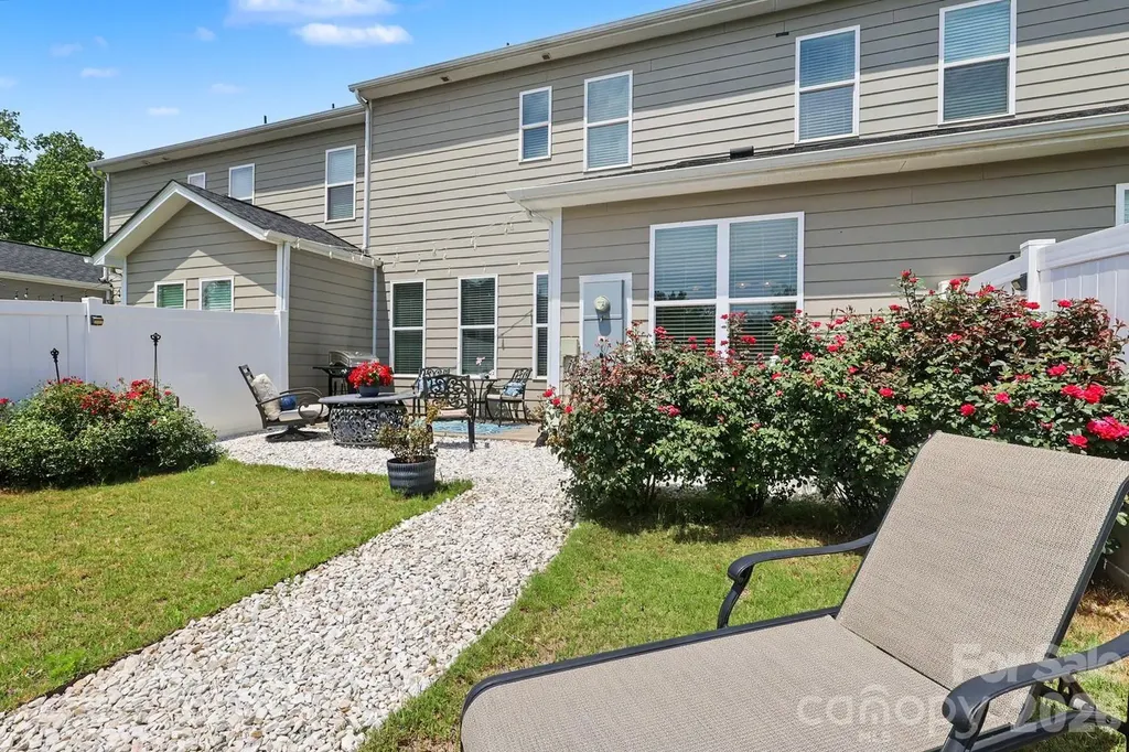 5023 American Bittern Lane Charlotte NC 28214