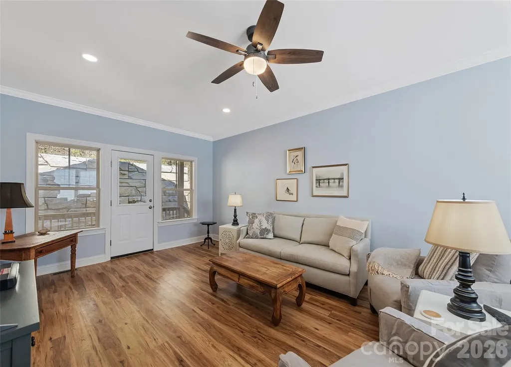 85 Garnet Spring Lane Waynesville NC 28785