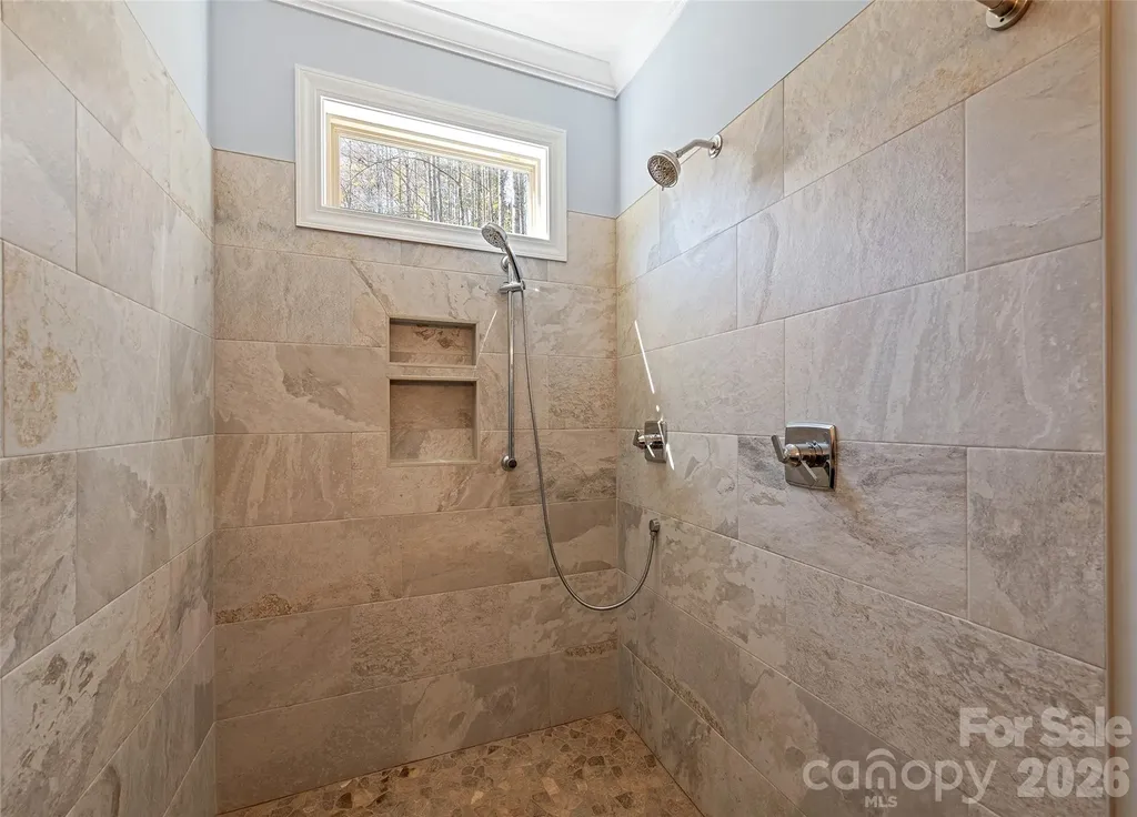 85 Garnet Spring Lane Waynesville NC 28785