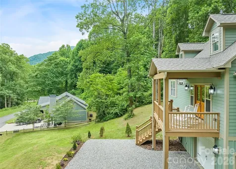 85 Garnet Spring Lane Waynesville NC 28785