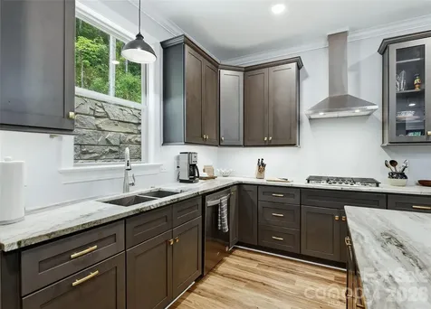 85 Garnet Spring Lane Waynesville NC 28785