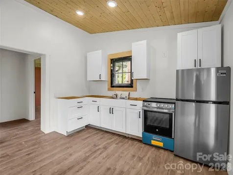 54 Old Lime Kiln Road Arden NC 28704