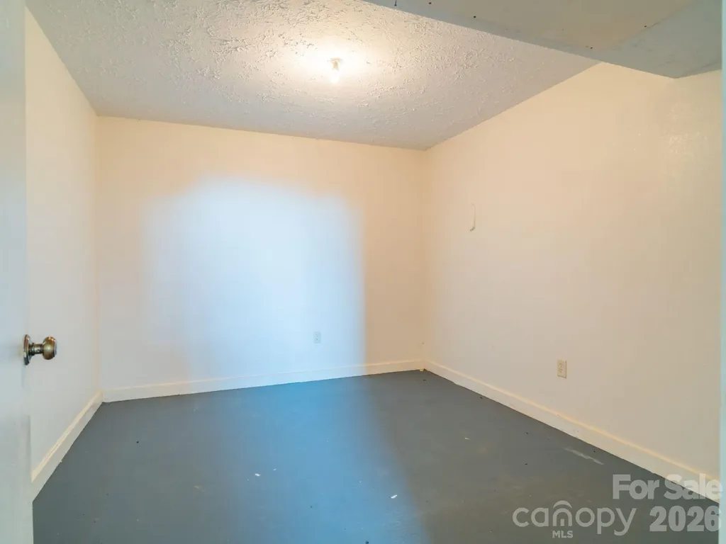 3020 Silver Creek Mountain Road Morganton NC 28655