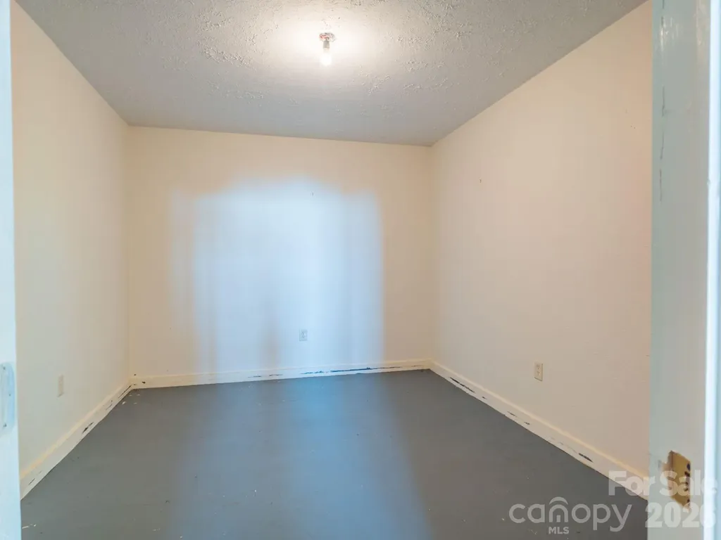 3020 Silver Creek Mountain Road Morganton NC 28655