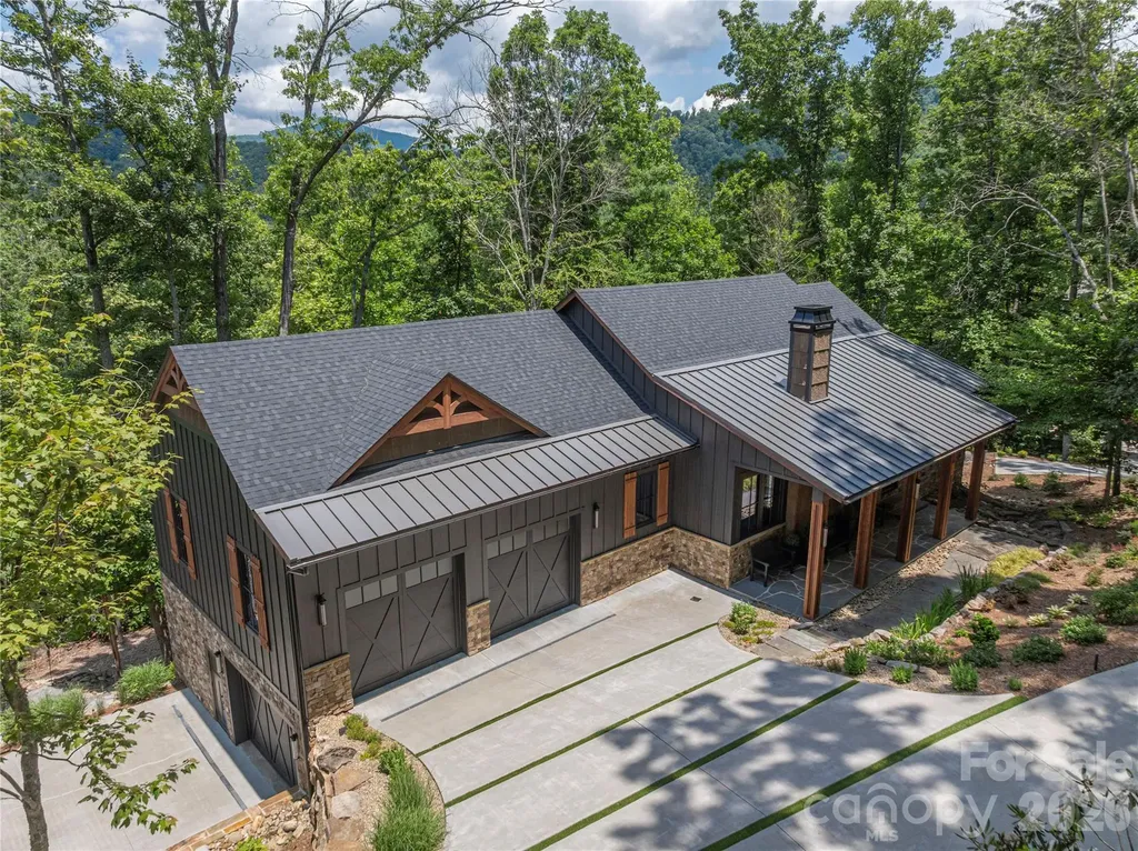 28 Garren View Drive Fairview NC 28730