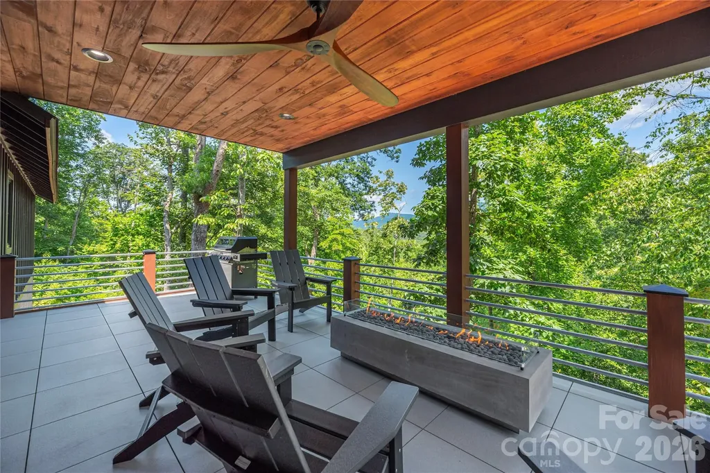 28 Garren View Drive Fairview NC 28730