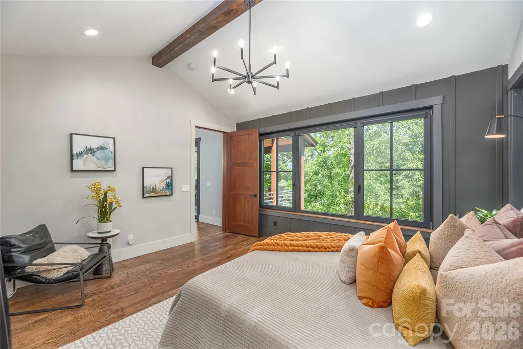 28 Garren View Drive Fairview NC 28730