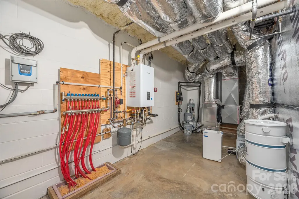 28 Garren View Drive Fairview NC 28730