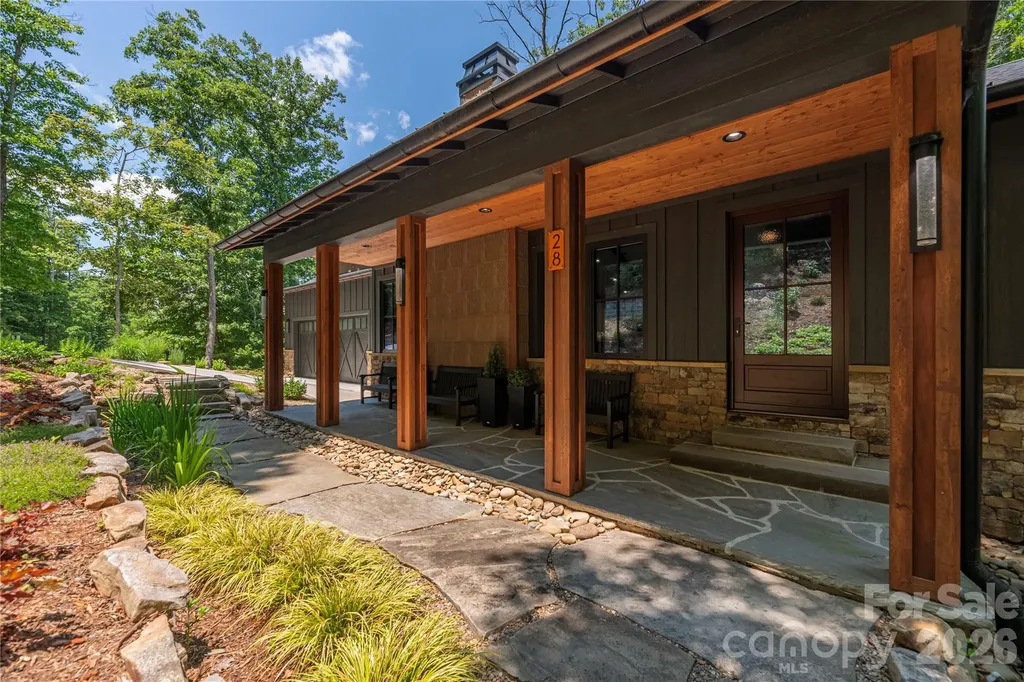 28 Garren View Drive Fairview NC 28730