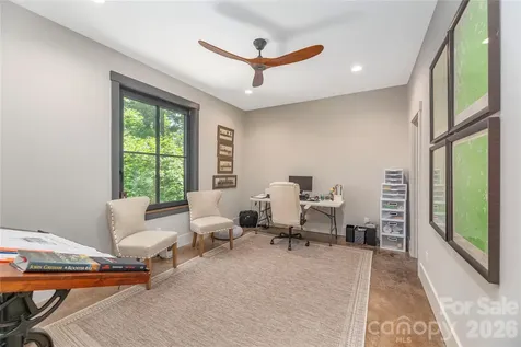 28 Garren View Drive Fairview NC 28730