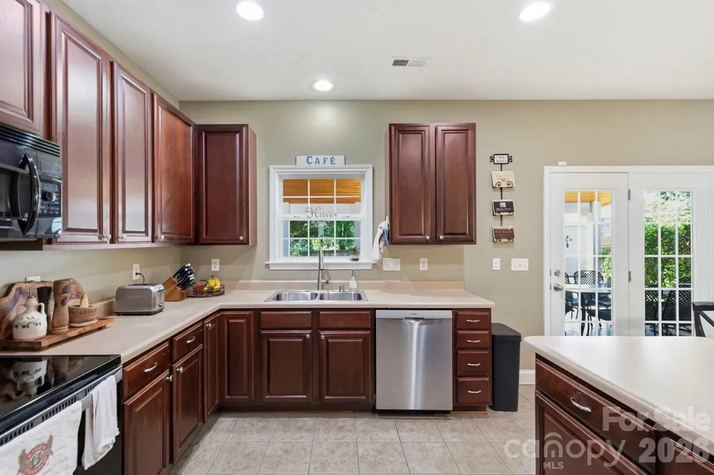 266 Wildbriar Road Fletcher NC 28732