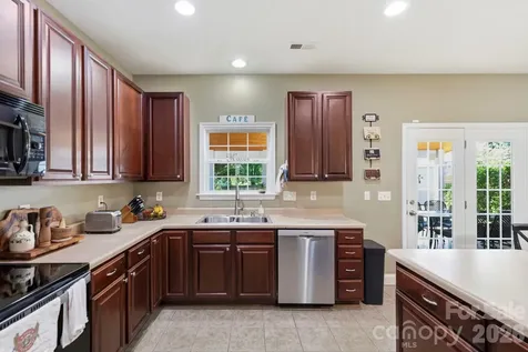 266 Wildbriar Road Fletcher NC 28732